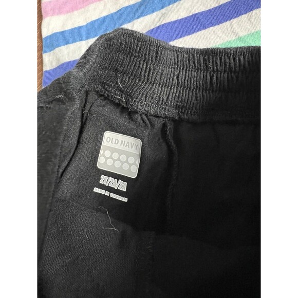 Old Navy Toddler Girls 18/24 Months Striped Tee and Black Skort Size 2T! - Picture 3 of 9